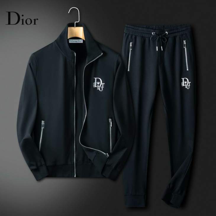 Picture of Dior Sweater Suits _SKUDiorM-3XL25cn7638459